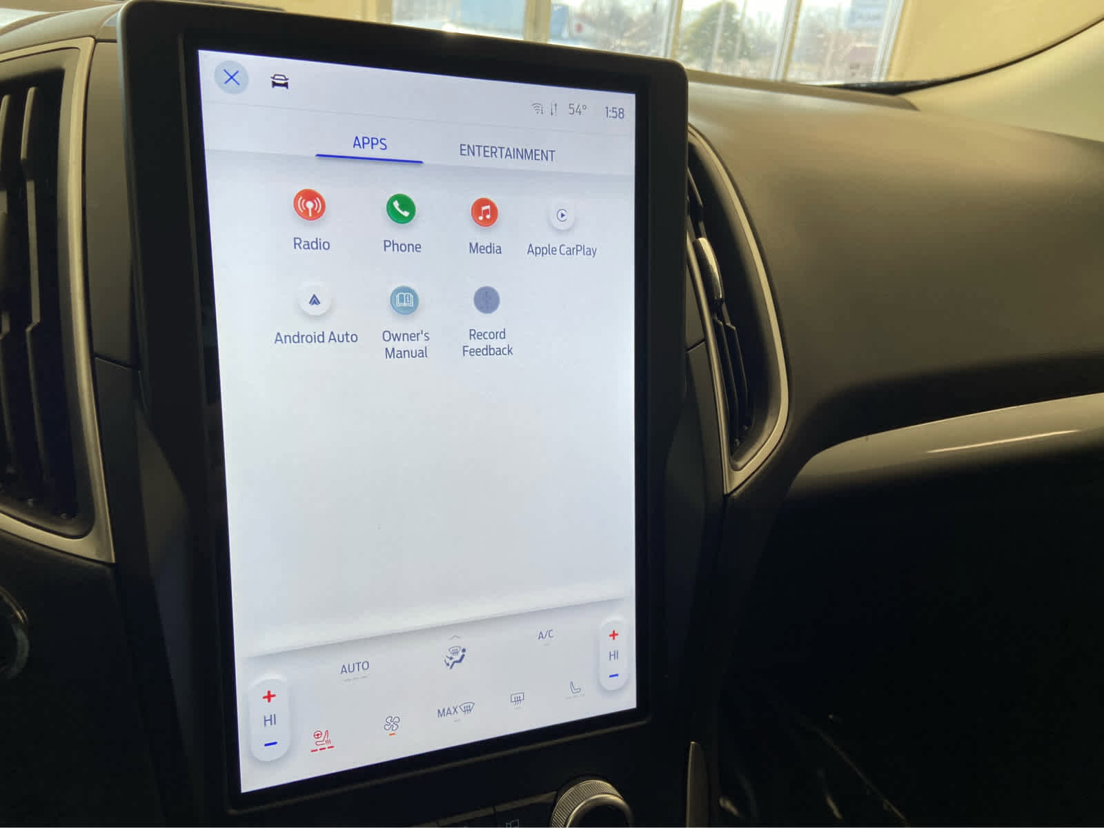 Used 2024 Ford Edge SEL w/ Convenience Package image 29