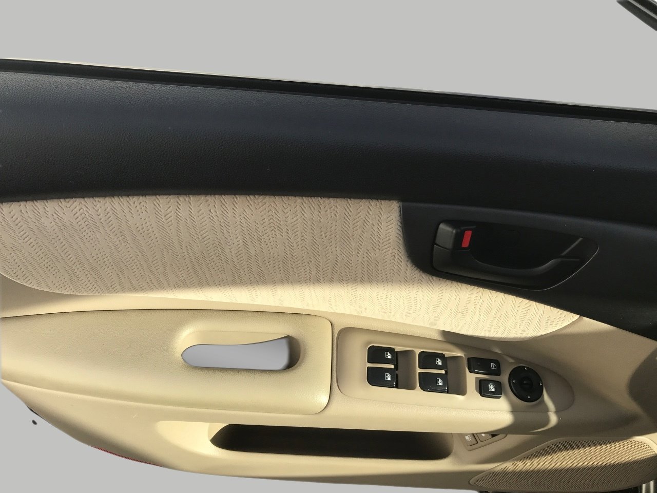 Used 2010 Kia Optima LX image 24