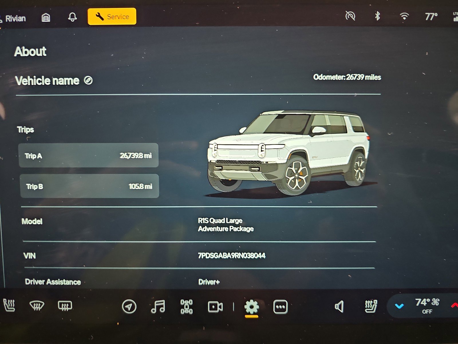 Used 2024 Rivian R1S Adventure AWD/4WD image 29