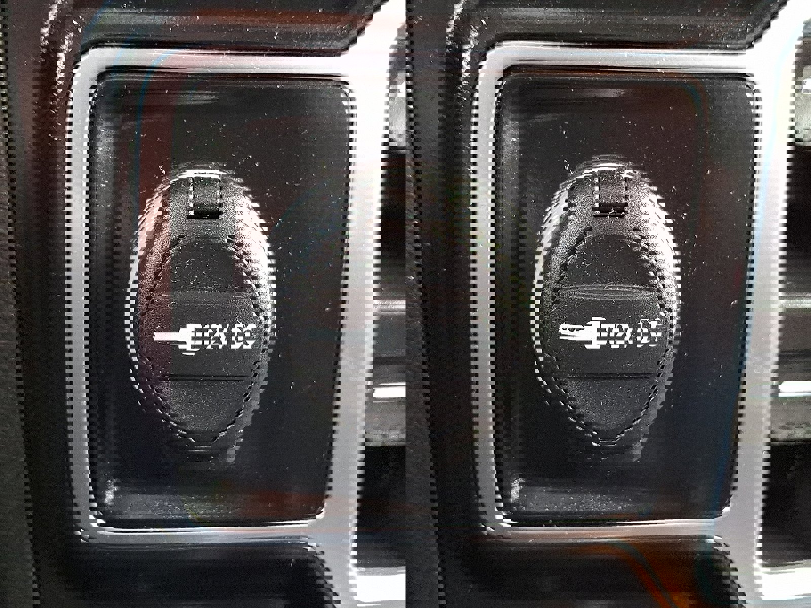 Used 2022 Jeep Gladiator Sport image 24