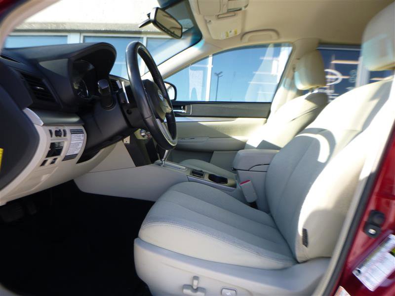 Used 2011 Subaru Outback 2.5i Premium image 5