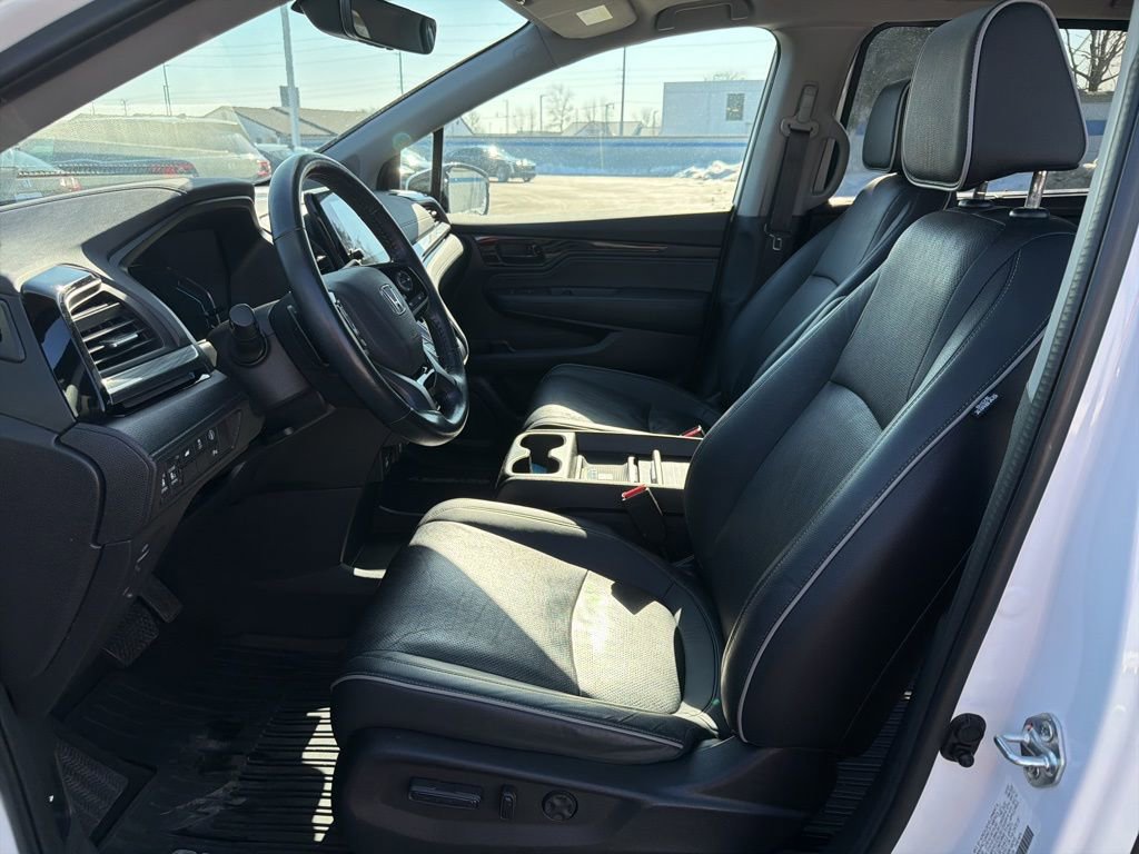 Used 2024 Honda Odyssey Elite image 18