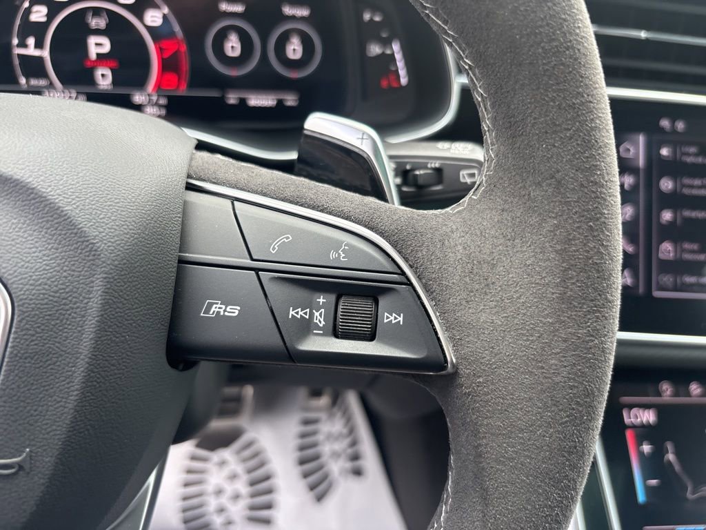 Certified 2025 Audi RS Q8 performance AWD/4WD image 23