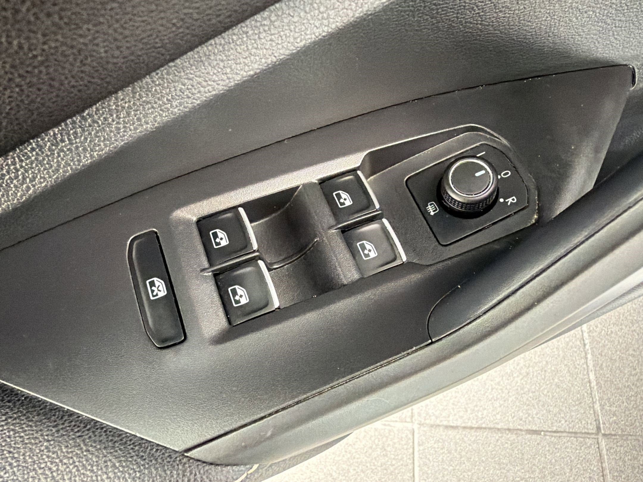 Used 2023 Volkswagen Jetta S w/ IQ.Drive Package FWD image 13