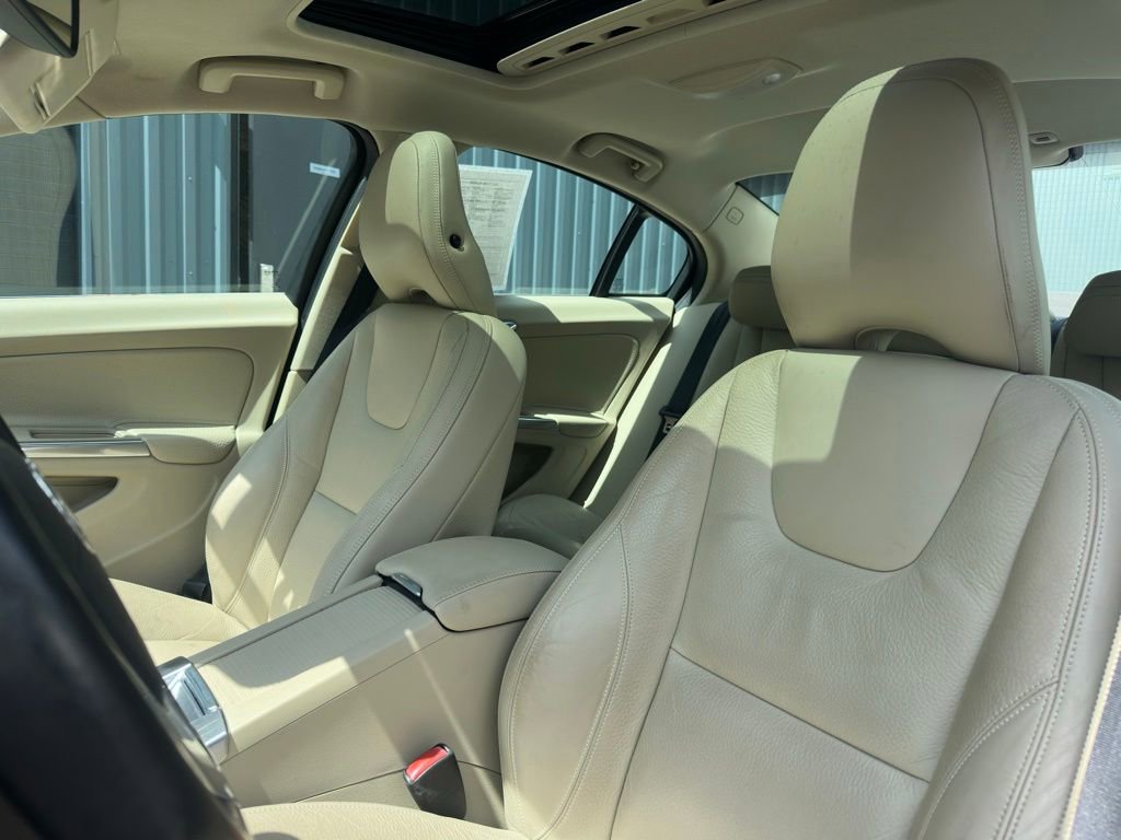 Used 2014 Volvo S60 T5 FWD image 11