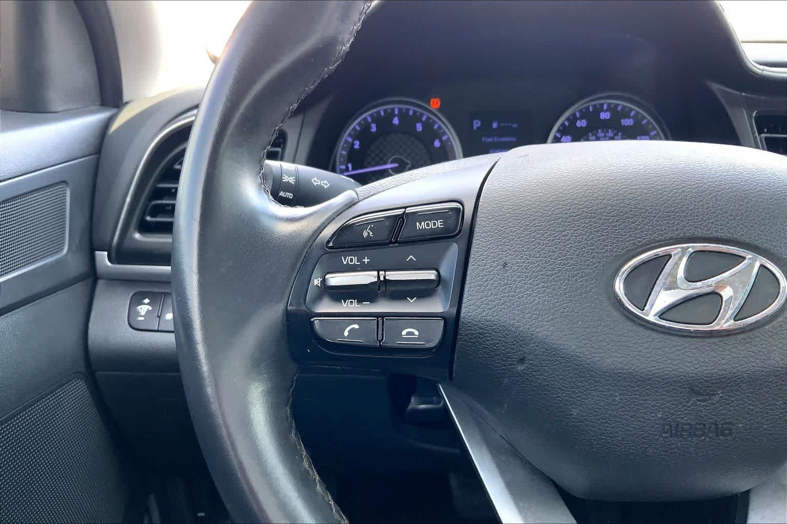 Used 2020 Hyundai Elantra Value Edition w/ Cargo Package (C1) FWD image 24