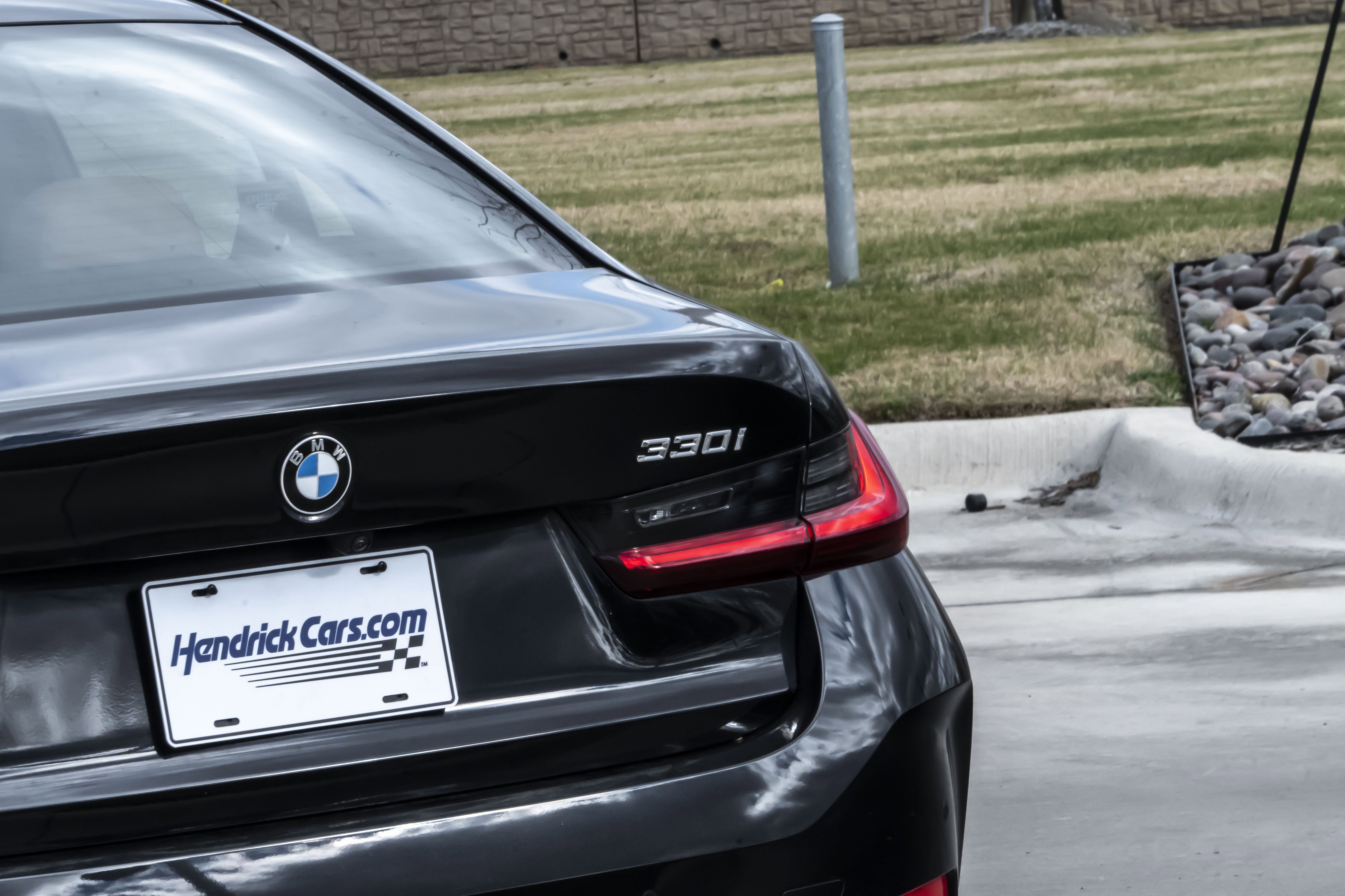 Certified 2025 BMW 330i Sedan image 6