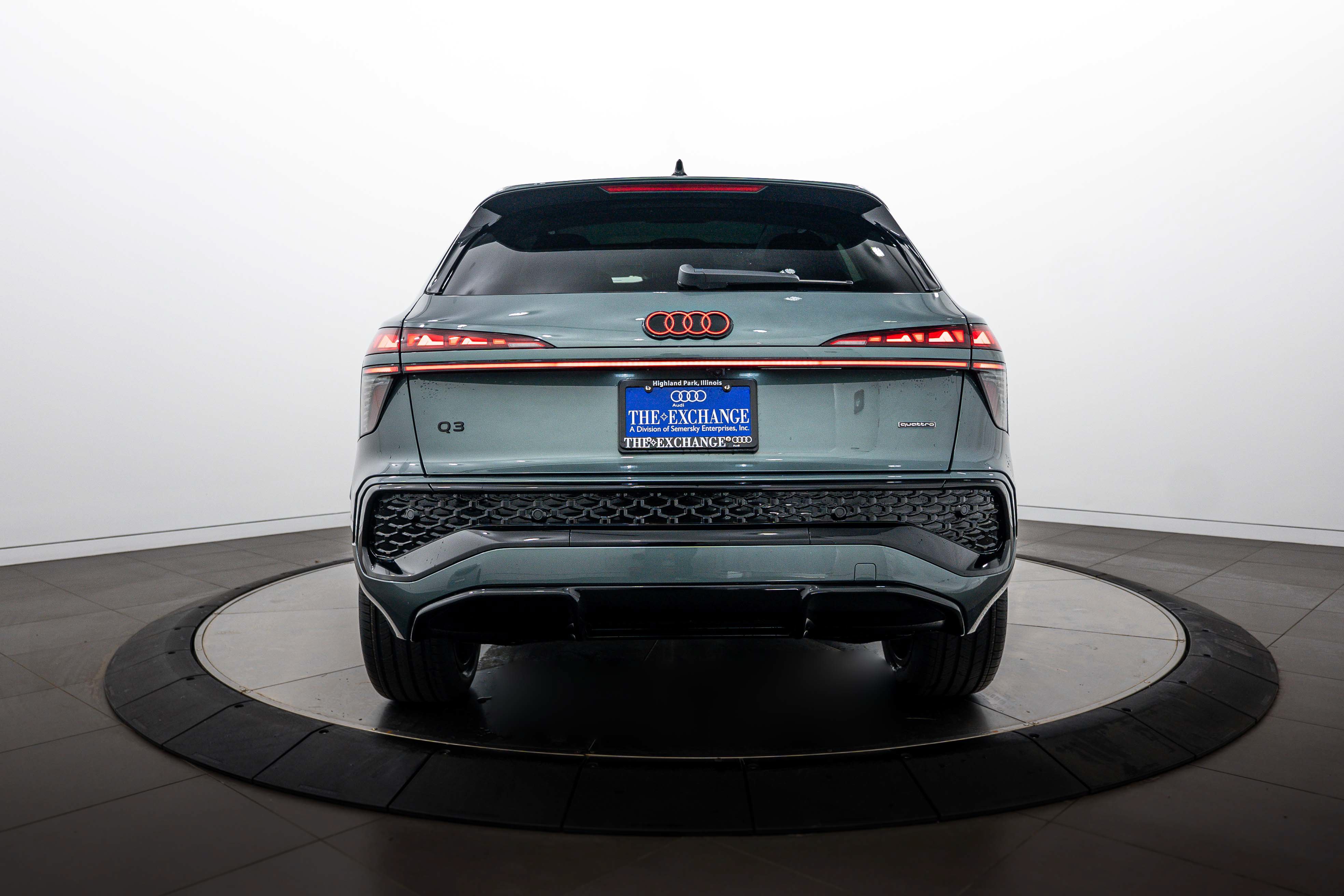 New 2026 Audi Q3 quattro 2.0T AWD/4WD image 20
