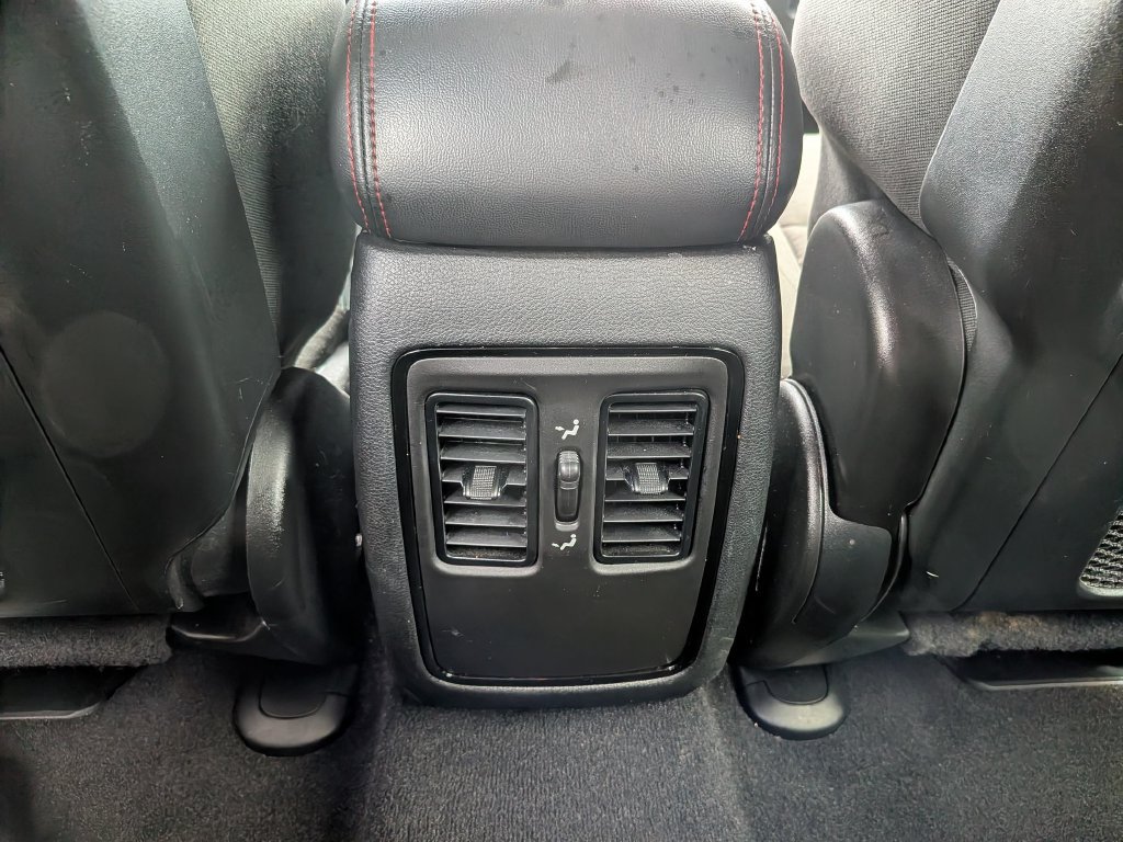 Used 2025 Dodge Durango GT AWD/4WD image 28