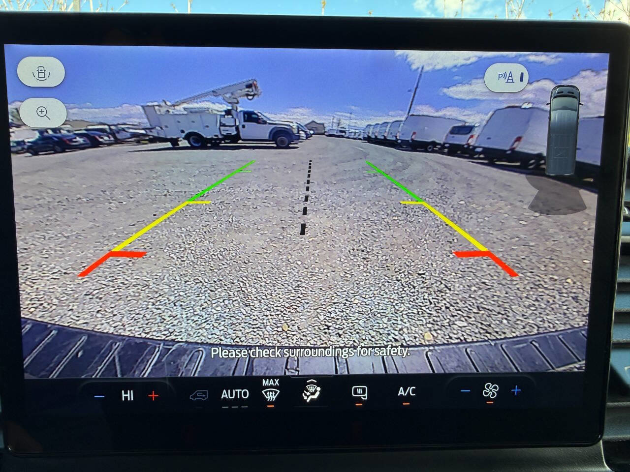 Used 2023 Ford Transit 250 Low Roof AWD image 39