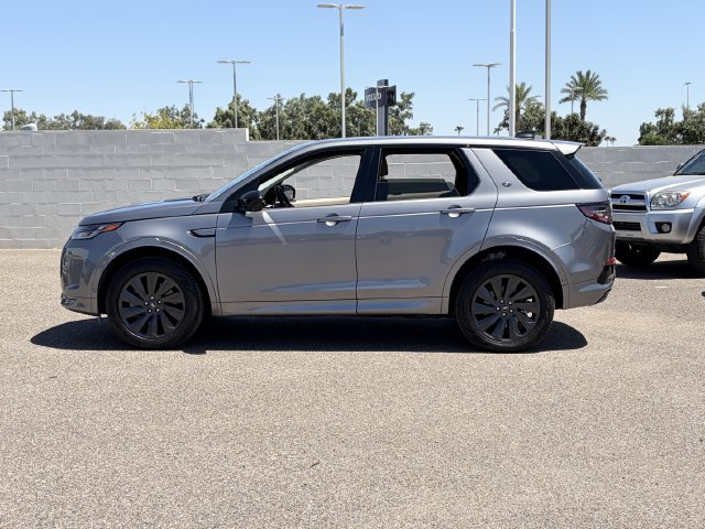 Used 2025 Land Rover Discovery Sport S AWD/4WD image 32