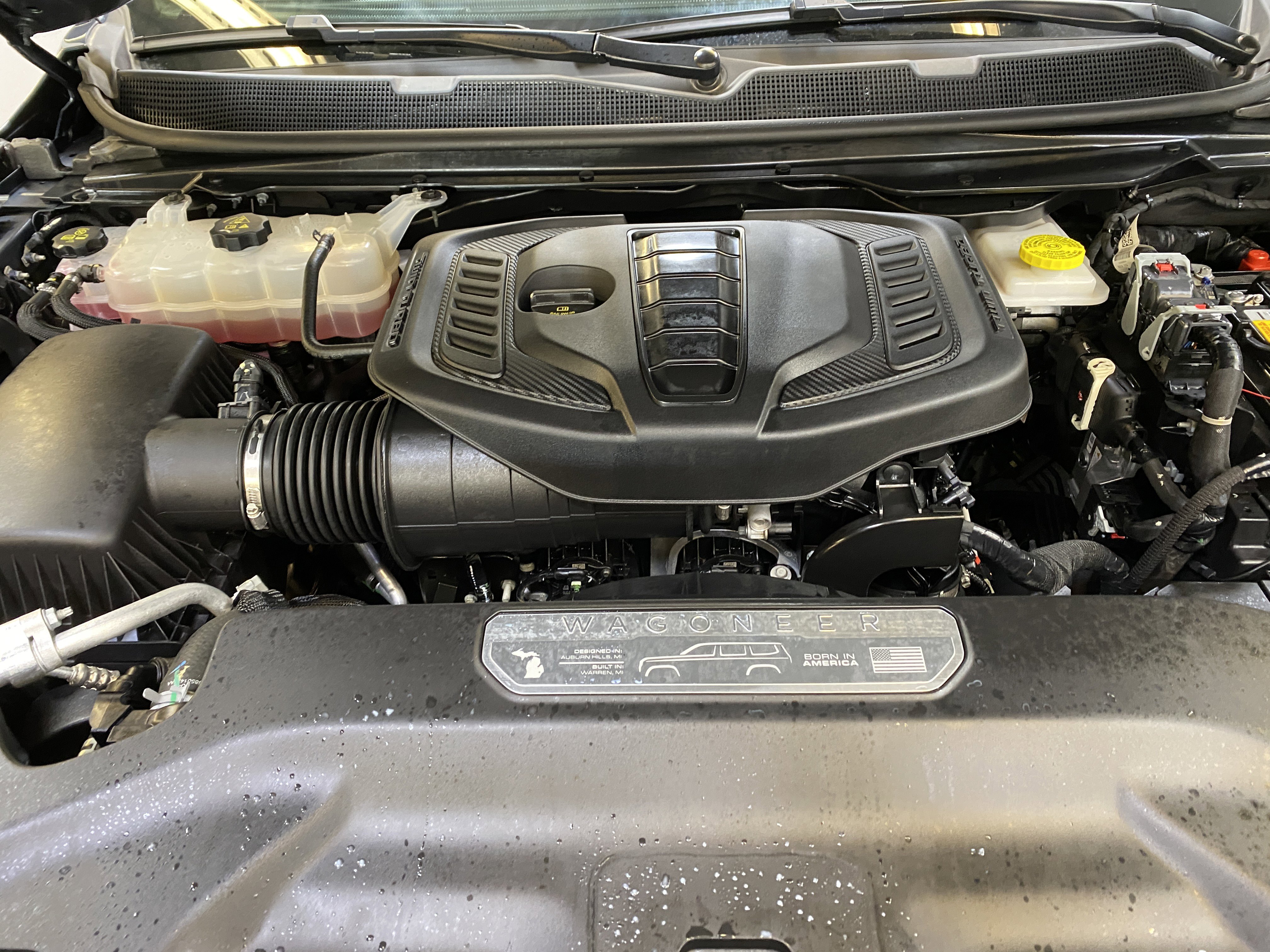 Used 2025 Jeep Wagoneer Series II w/ Premium Group I image 10