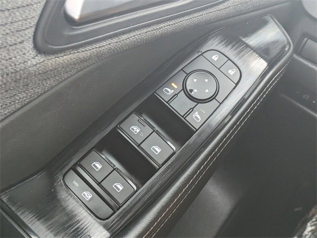 Used 2023 Nissan Rogue SV image 17