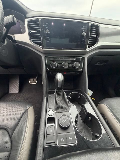 Used 2022 Volkswagen Atlas SEL Premium AWD/4WD image 7
