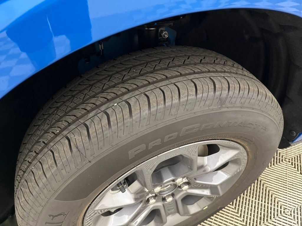 New 2025 Ford Maverick XLT image 18