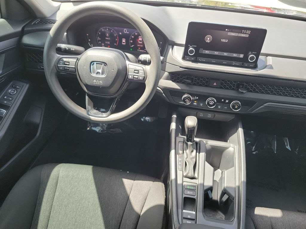 Used 2023 Honda Accord LX image 27