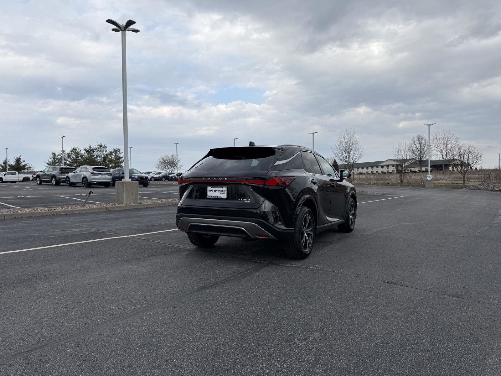 Used 2024 Lexus RX 350 Premium w/ Accessory Package (Z1) image 6