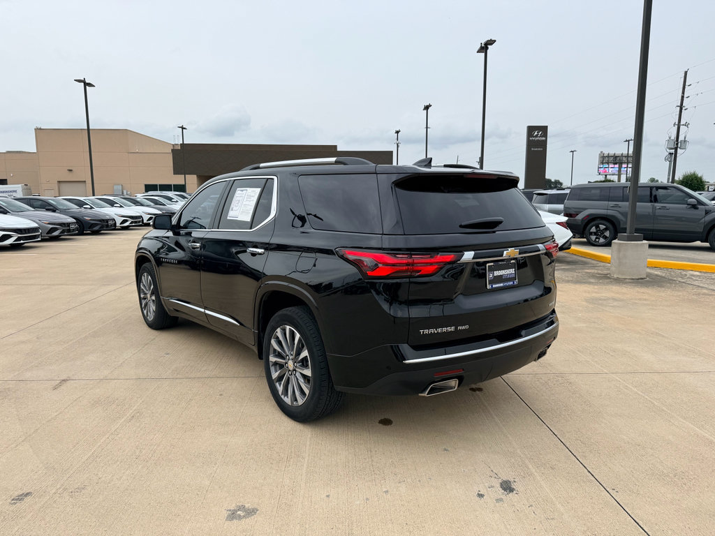 Used 2023 Chevrolet Traverse Premier AWD/4WD image 9