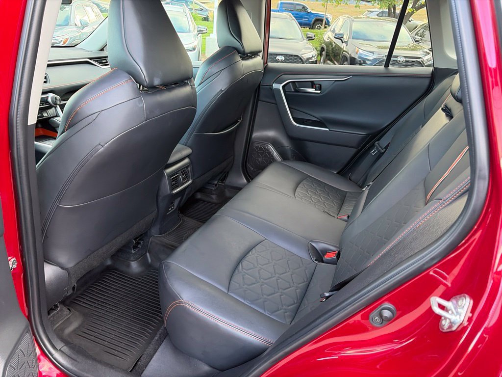 Used 2022 Toyota RAV4 Adventure AWD/4WD image 17