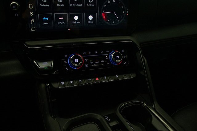 Used 2024 GMC Sierra 3500 AT4 w/ AT4 Premium Plus Package image 40