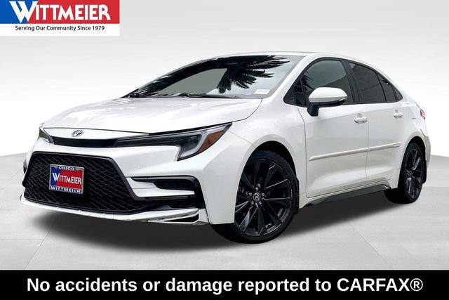 Used 2025 Toyota Corolla SE w/ SE Premium Package image 1