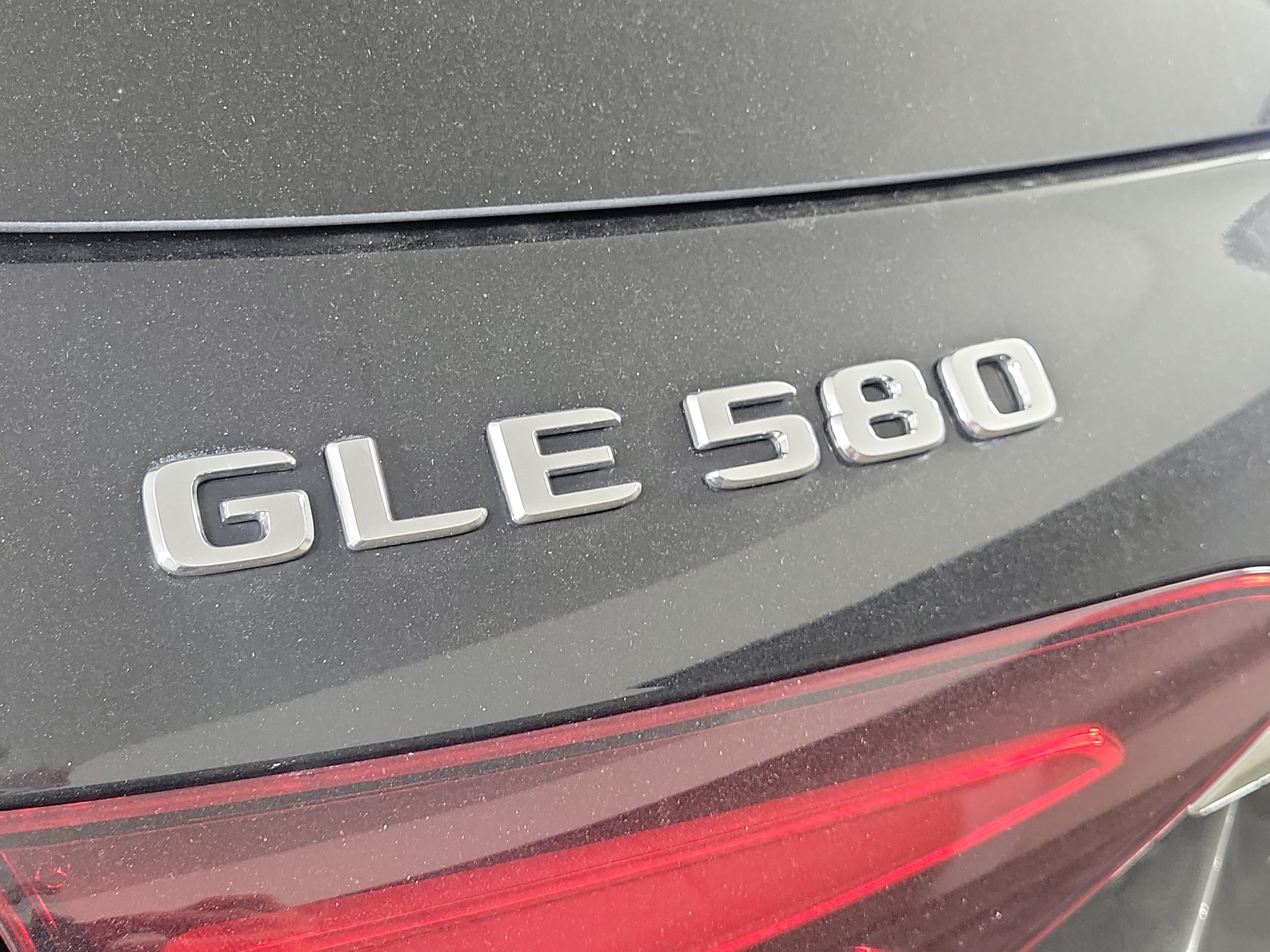 Used 2024 Mercedes-Benz GLE 580 4MATIC image 7