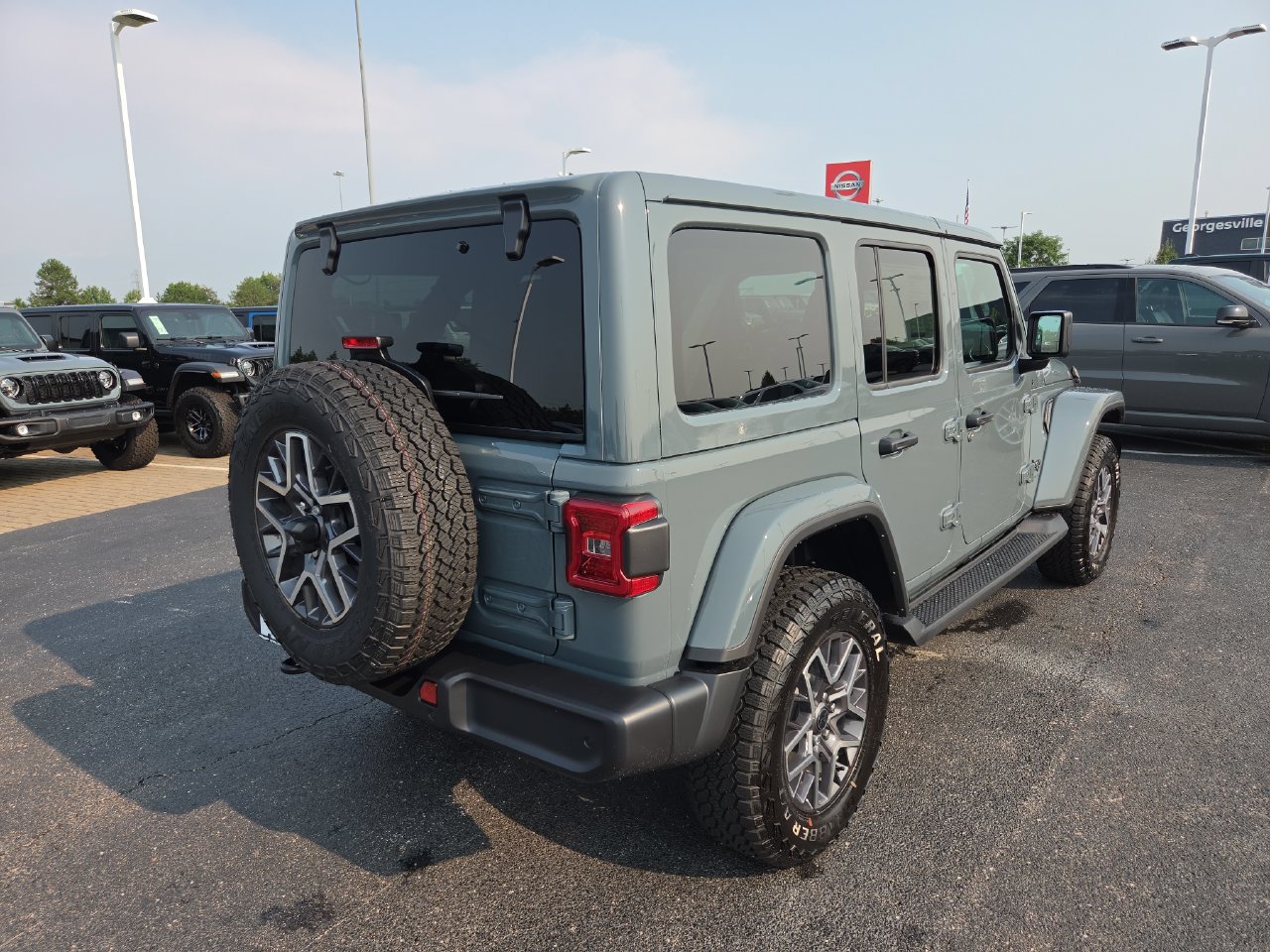 New 2026 Jeep Wrangler Unlimited Sahara AWD/4WD image 7
