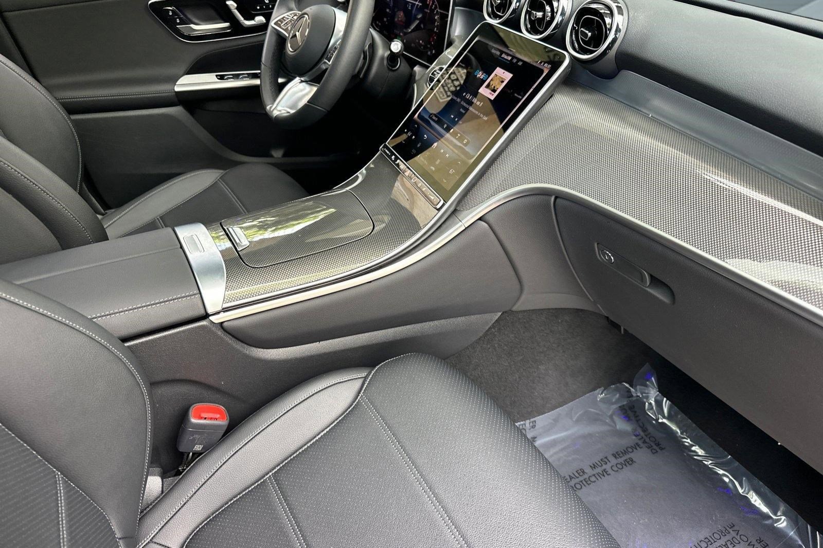 New 2025 Mercedes-Benz GLC 350e 4MATIC image 33