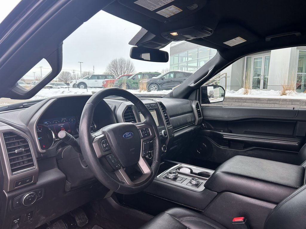 Used 2019 Ford Expedition XLT w/ Equipment Group 202A image 9