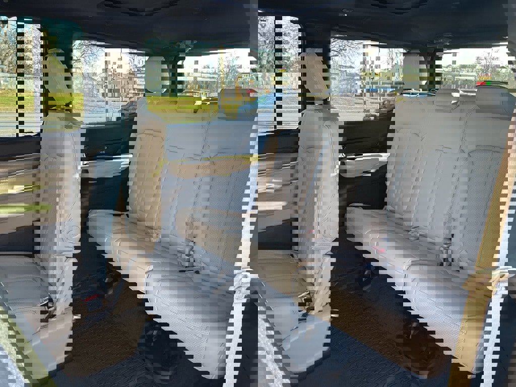 New 2025 Jeep Wagoneer Series II image 14