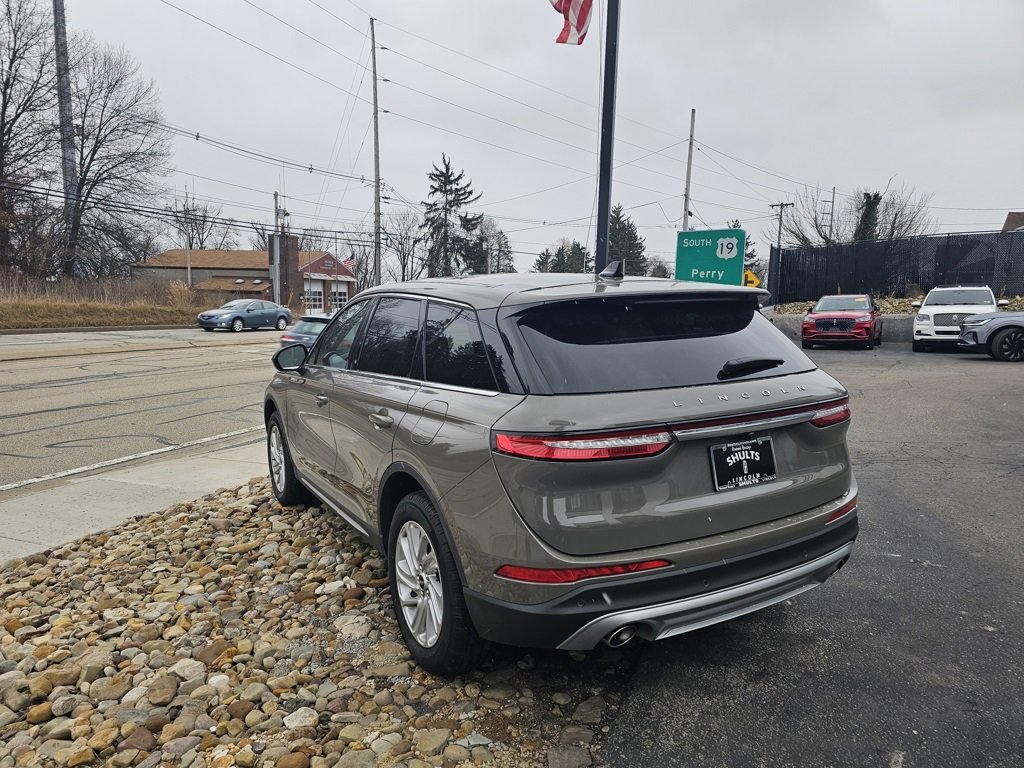 New 2025 Lincoln Corsair Premiere image 5