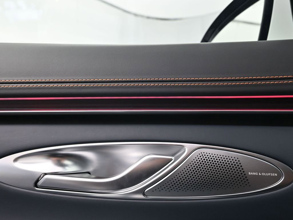 Used 2026 Genesis GV70 3.5T Sport Prestige image 17