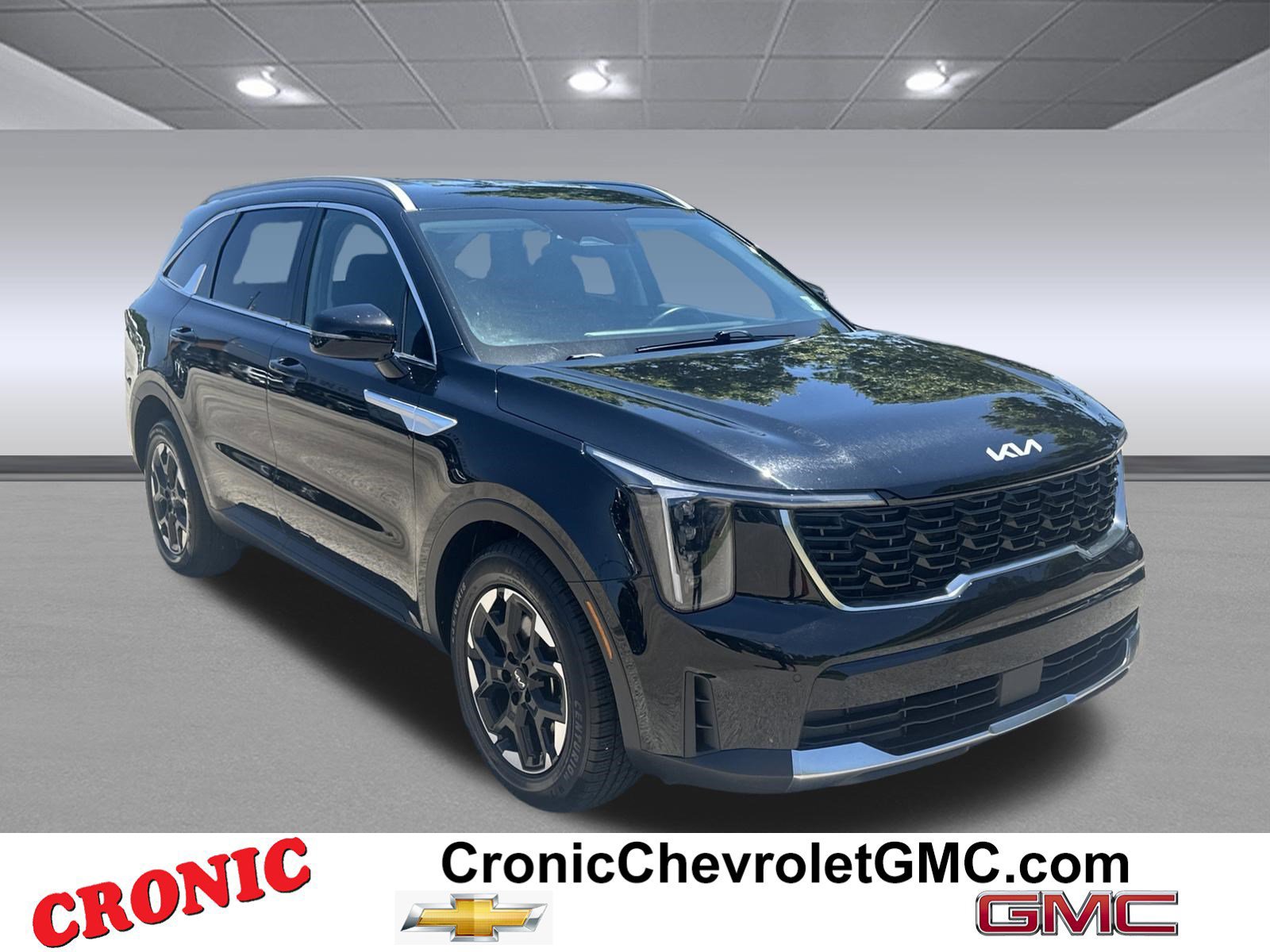 Used 2024 Kia Sorento S FWD image 1