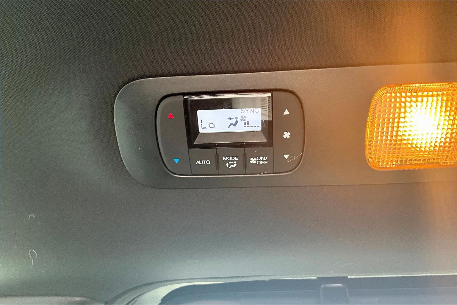 Used 2023 Honda Odyssey Sport image 25
