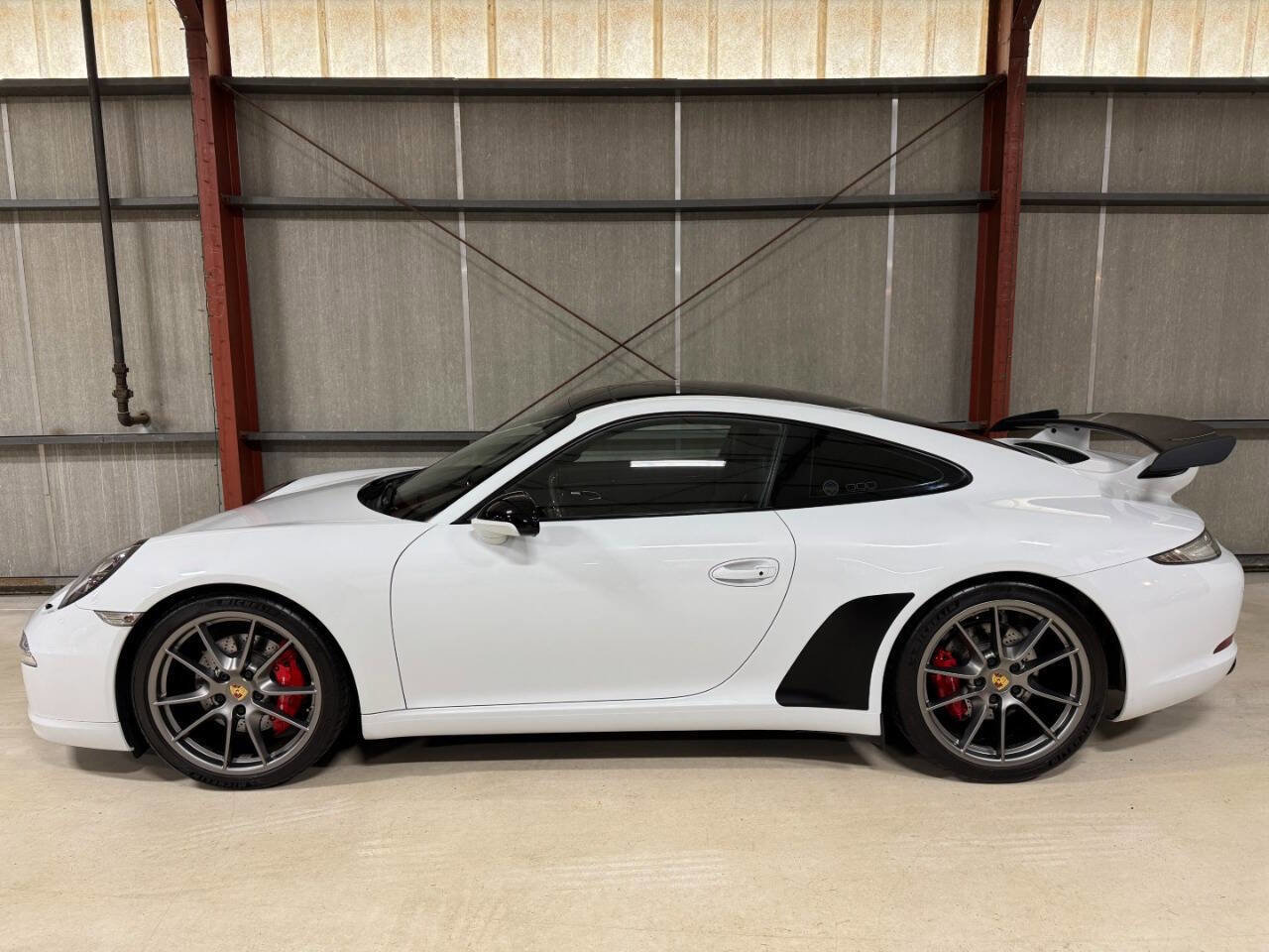 Used 2016 Porsche 911 Carrera S image 5