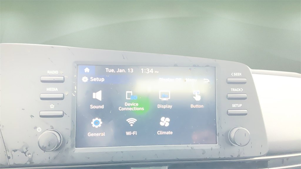 Certified 2025 Hyundai Elantra Sport image 30