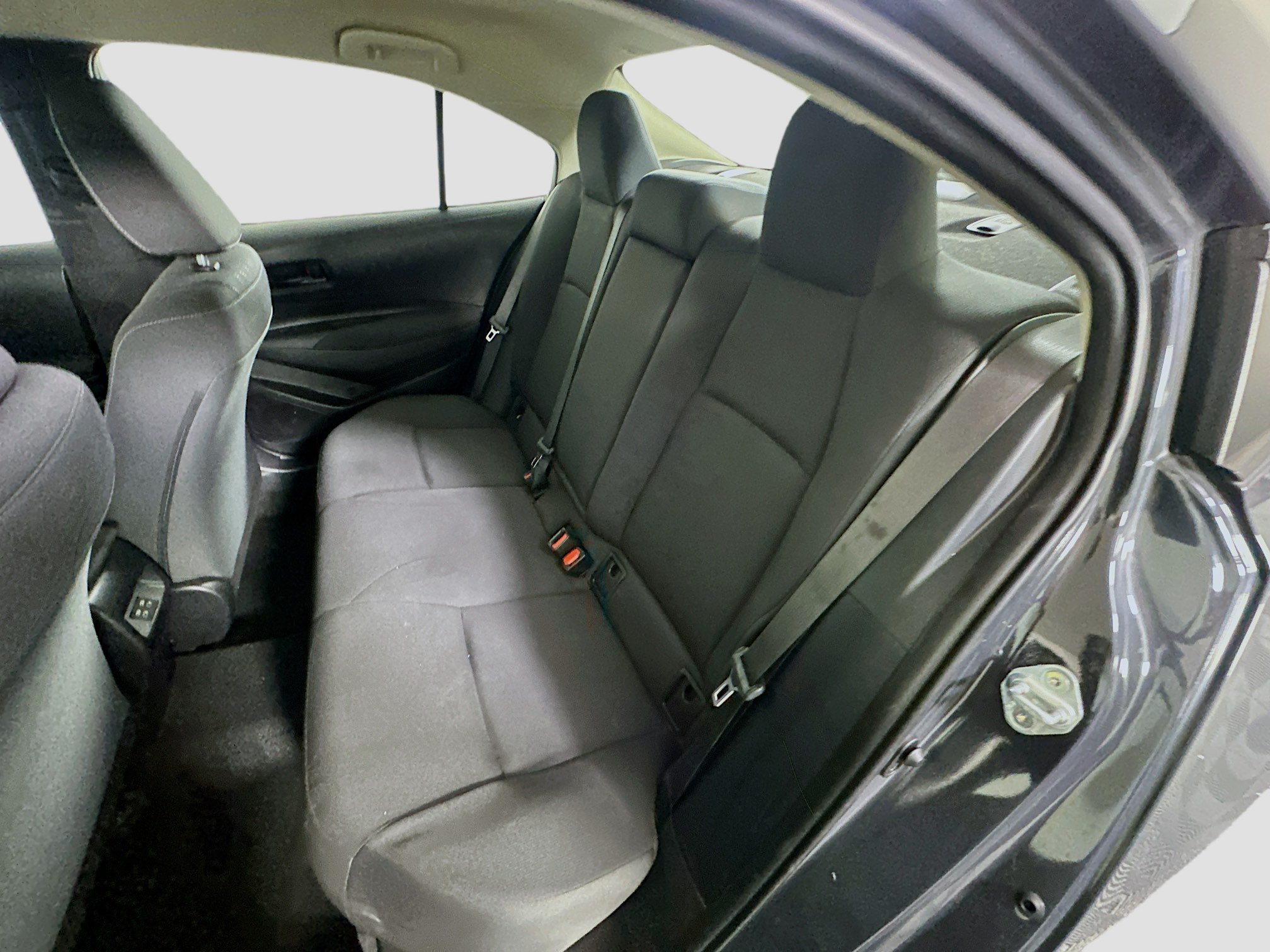 Used 2024 Toyota Corolla LE FWD image 27