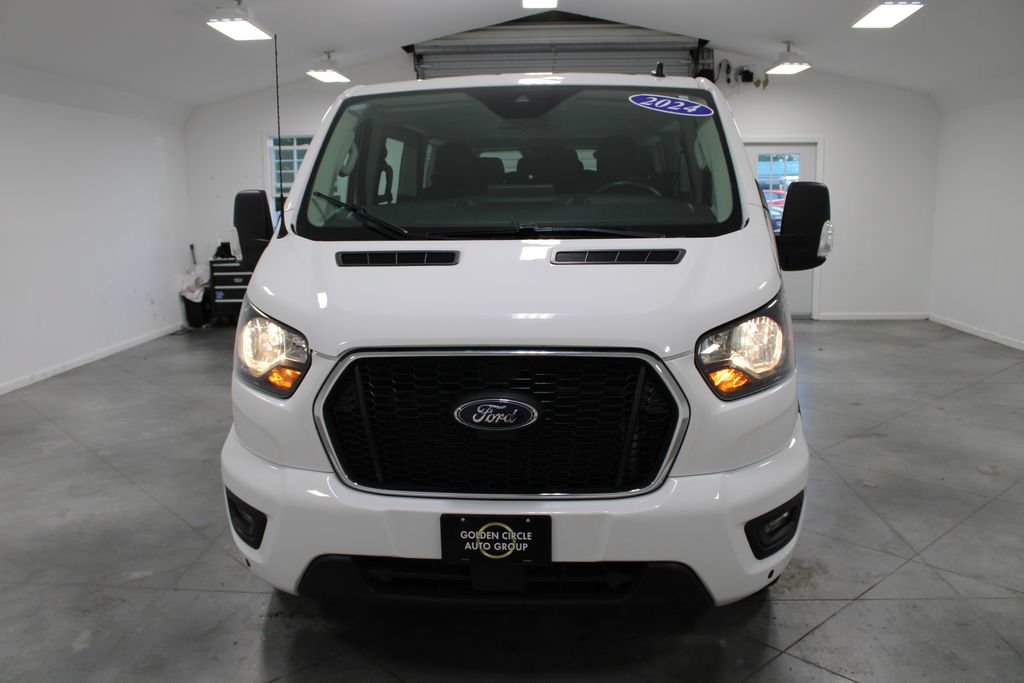 Used 2024 Ford Transit 350 XLT RWD image 3