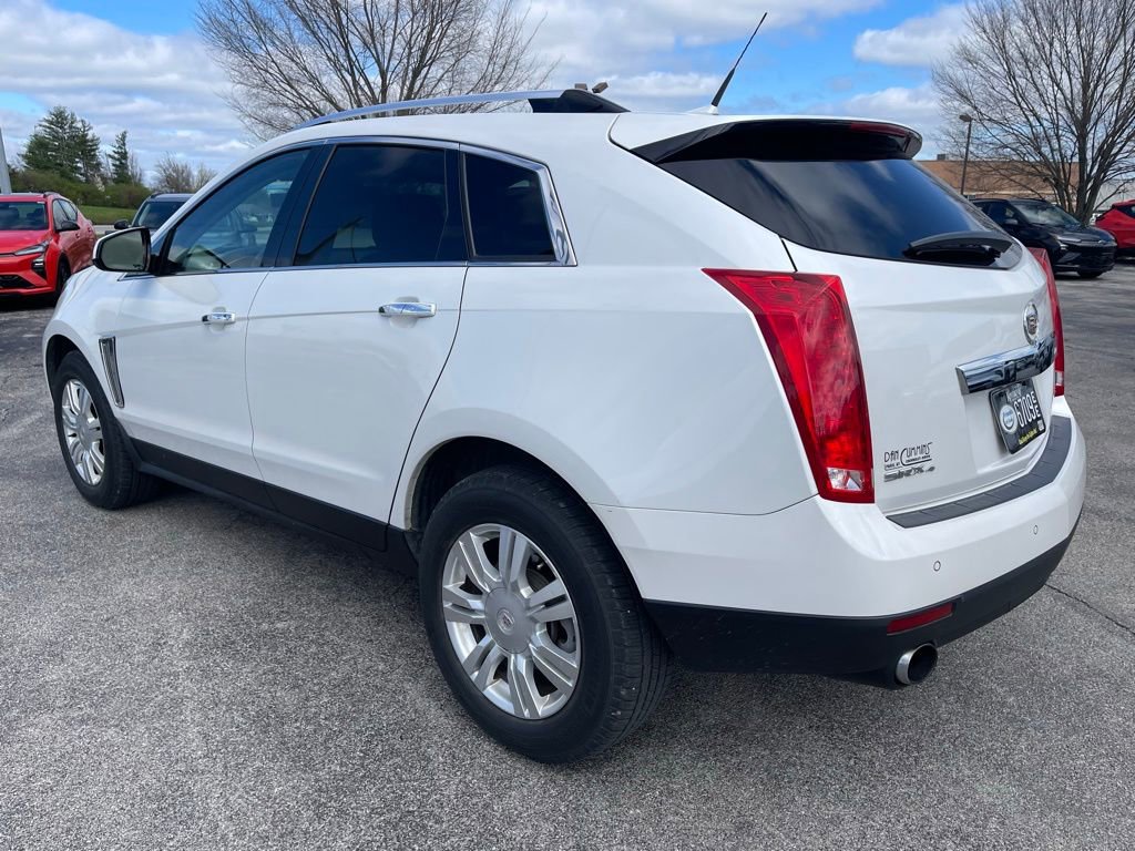 Used 2013 Cadillac SRX Luxury image 4