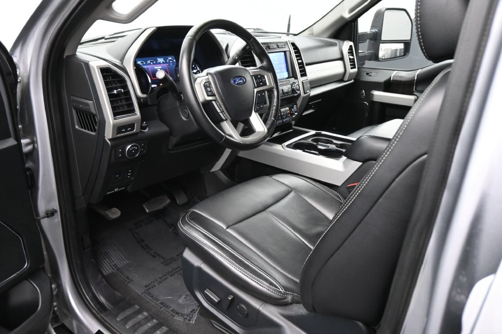 Used 2021 Ford F250 Lariat AWD/4WD image 2