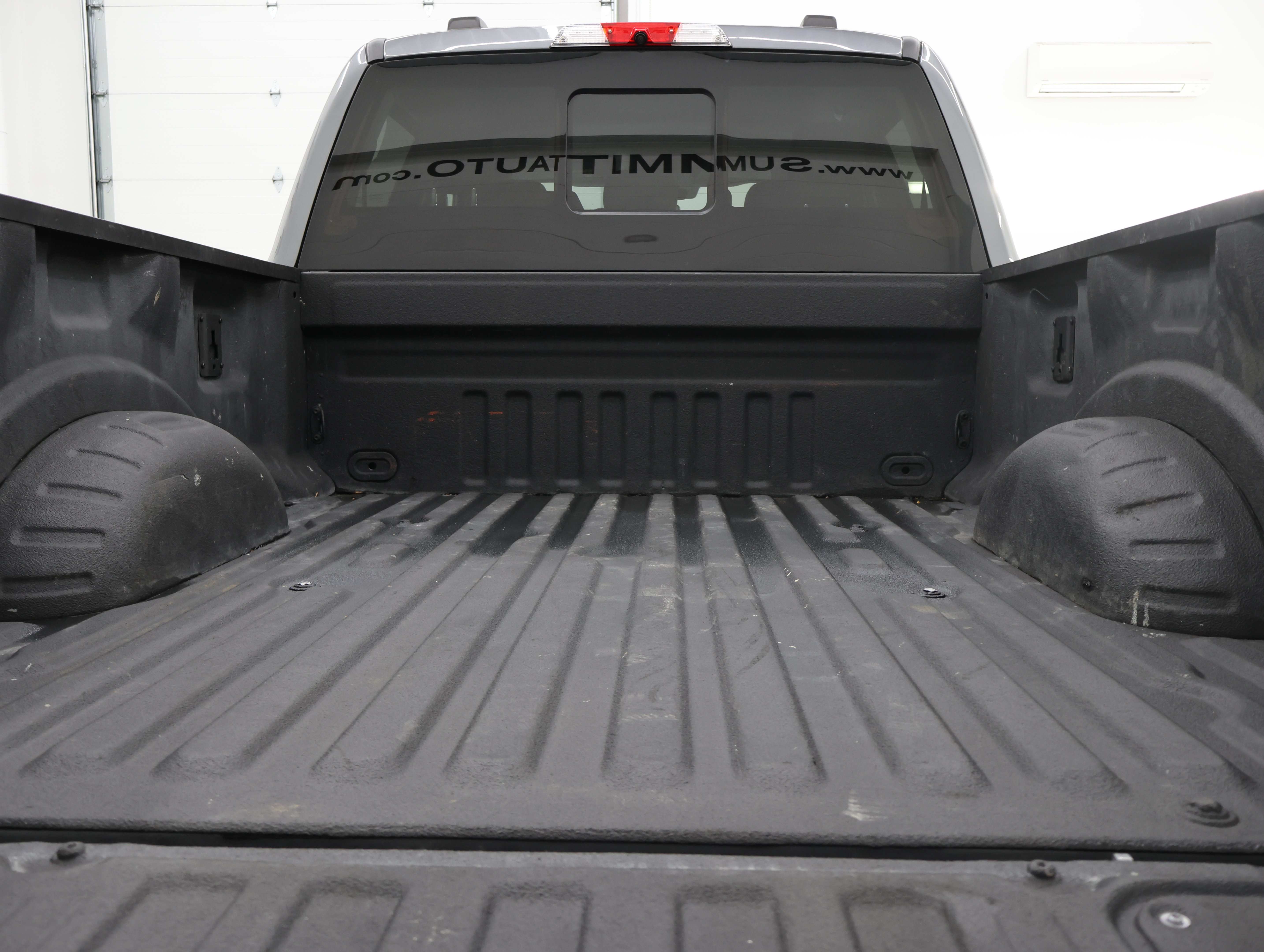 Used 2023 Ford F250 XLT w/ Black Appearance Package AWD/4WD image 32