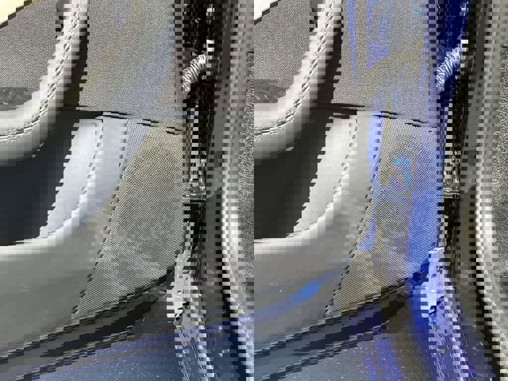 Used 2023 Tesla Model S image 25