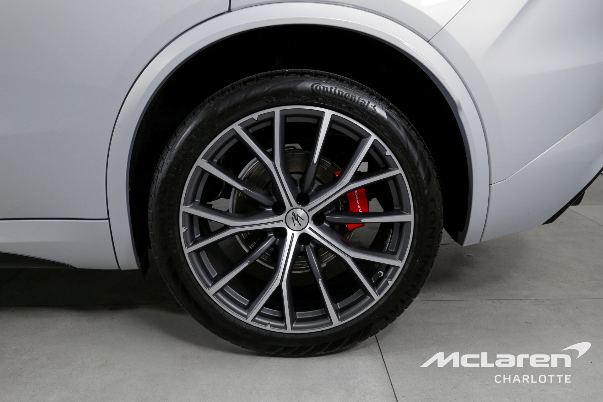 Used 2023 Maserati Grecale Modena AWD/4WD image 34