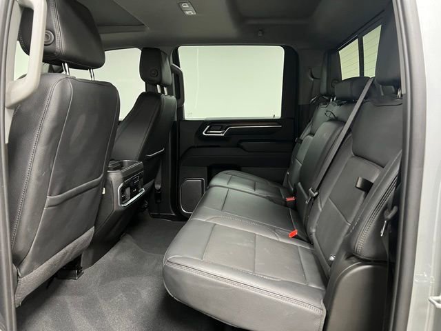 Used 2025 GMC Sierra 3500 Denali w/ Denali Reserve Package AWD/4WD image 47