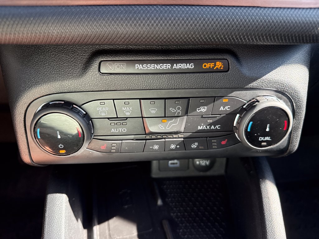 Used 2022 Ford Bronco Sport Outer Banks w/ Tech Package AWD/4WD image 16