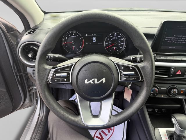 Certified 2022 Kia Forte LXS w/ LXS Technology Package FWD image 13