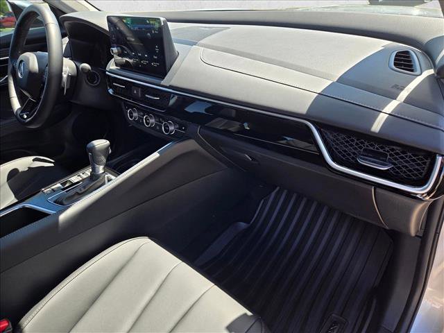 Certified 2025 Acura ADX FWD image 21