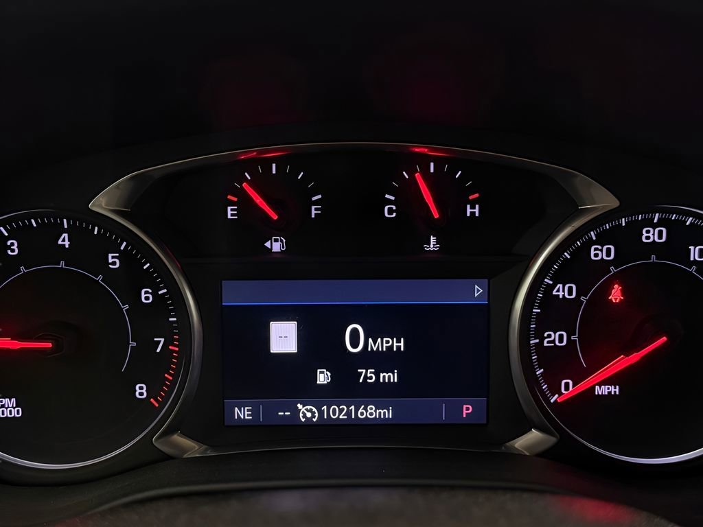 Used 2020 GMC Acadia SLT FWD image 22