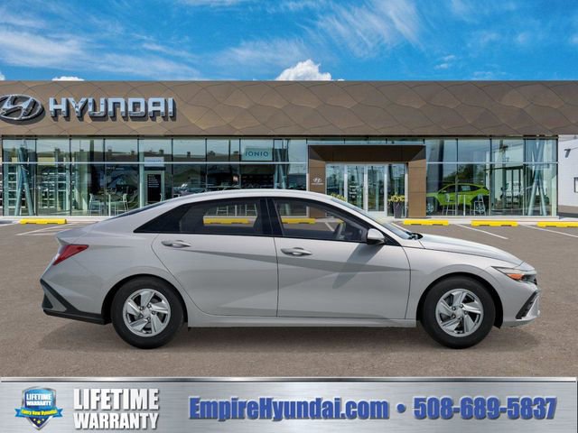 New 2026 Hyundai Elantra SE image 7