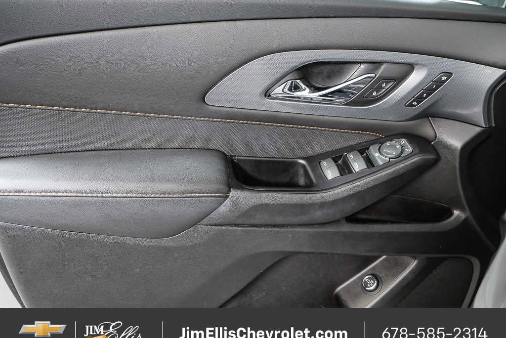 Used 2020 Chevrolet Traverse Premier w/ Redline Edition image 6
